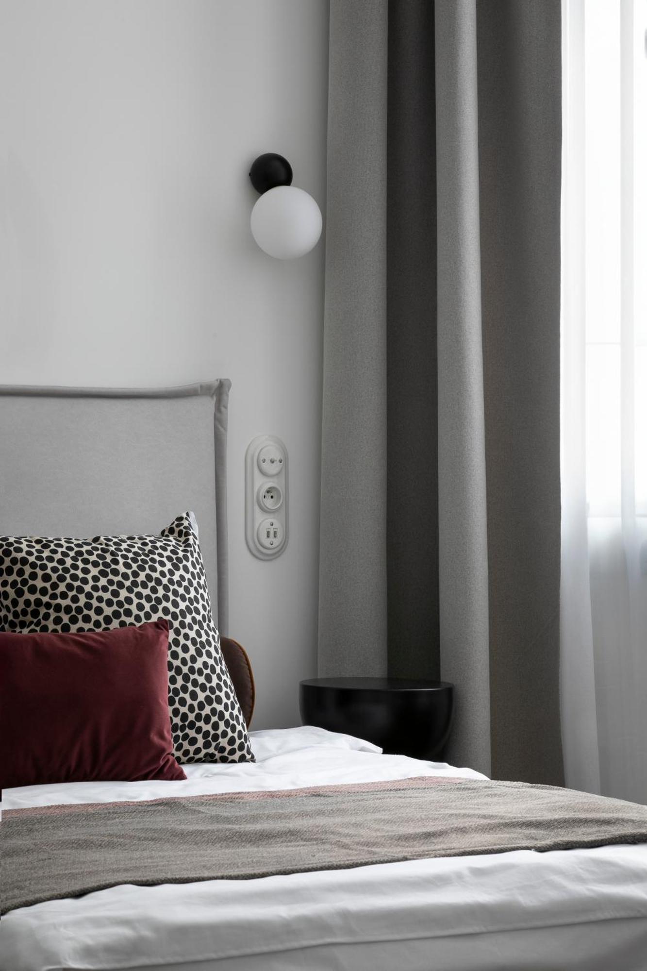 Apartment Retro