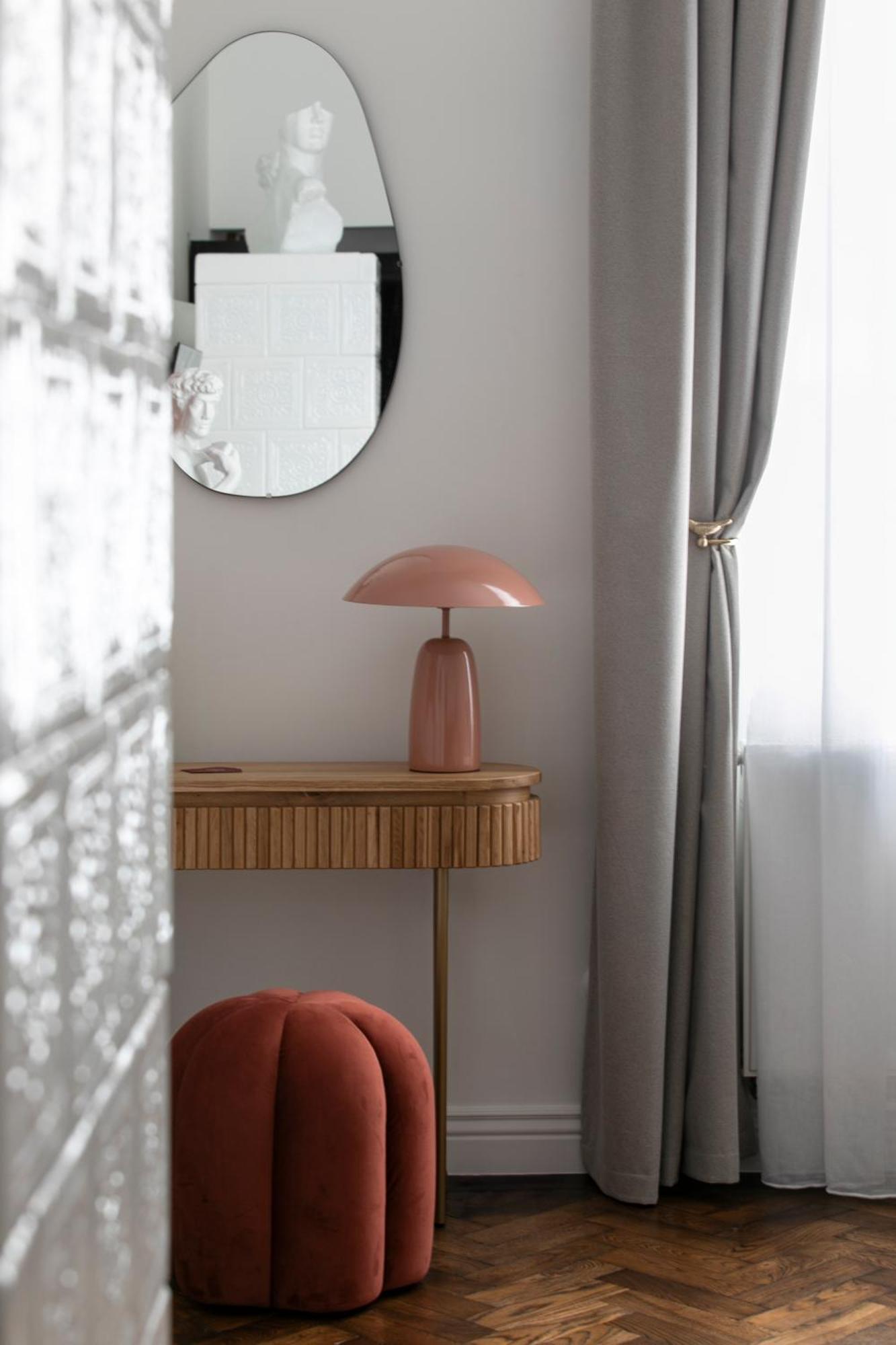 Apartment Retro *